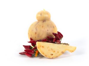 Caciocavallo Pugliese l Caciocavallo al Peperoncino Piccante – Caseificio La Valle